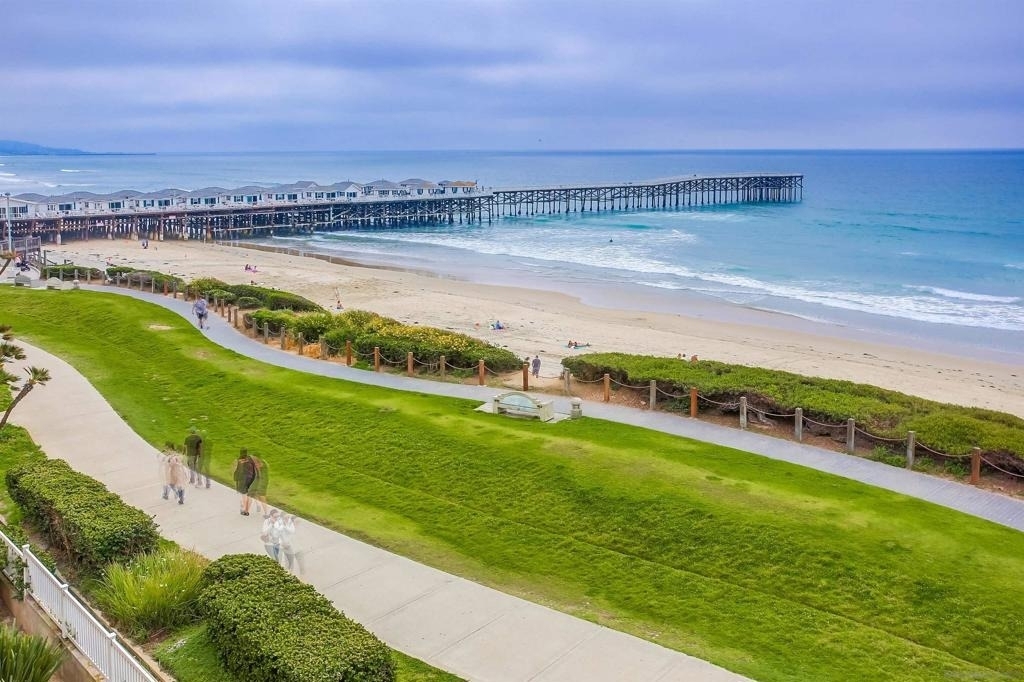 4627 Ocean Blvd - Photo 43
