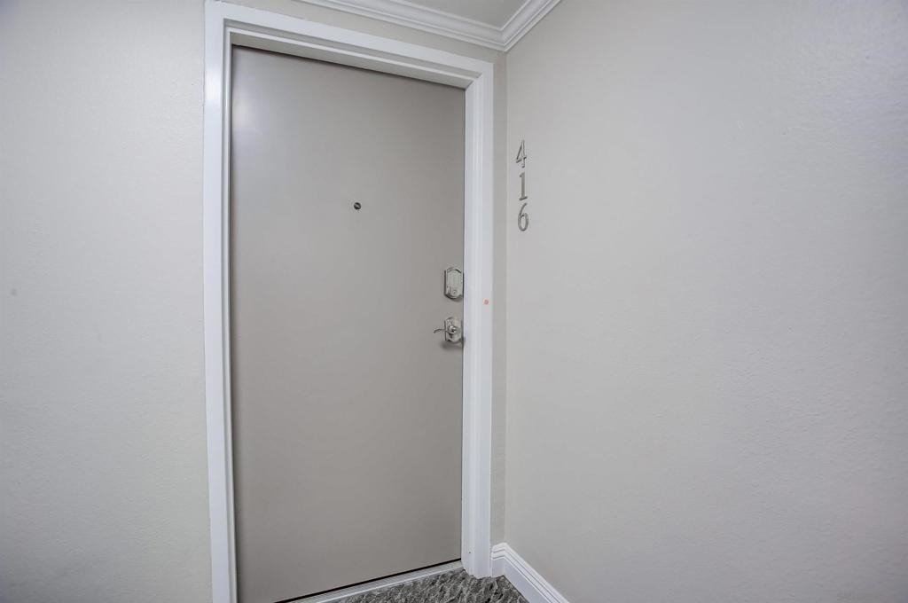 4627 Ocean Blvd - Photo 8