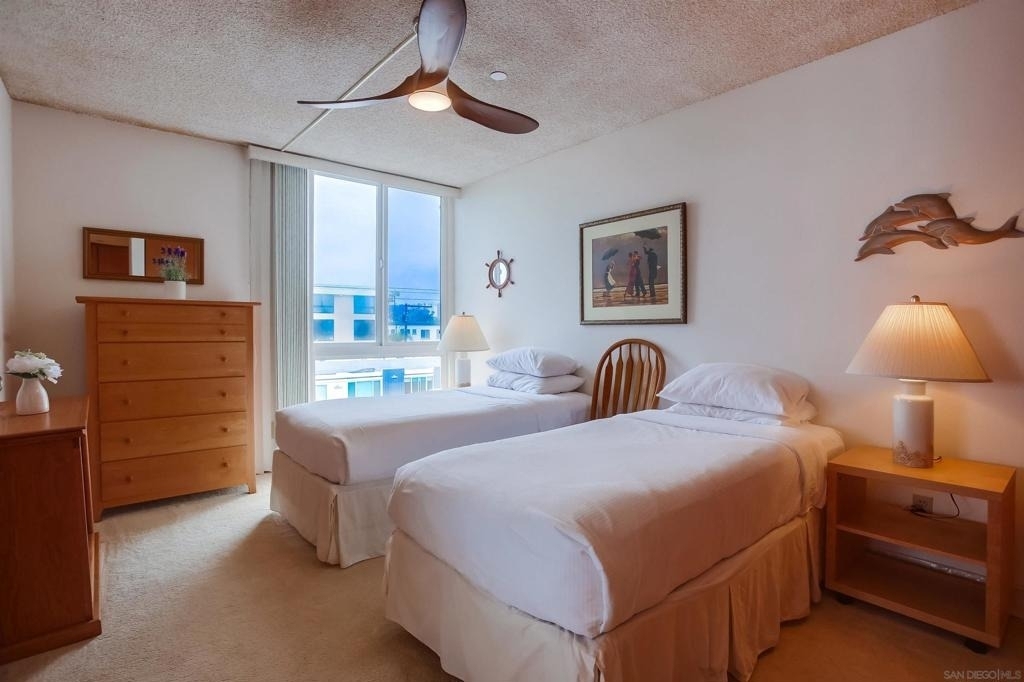 4627 Ocean Blvd - Photo 30
