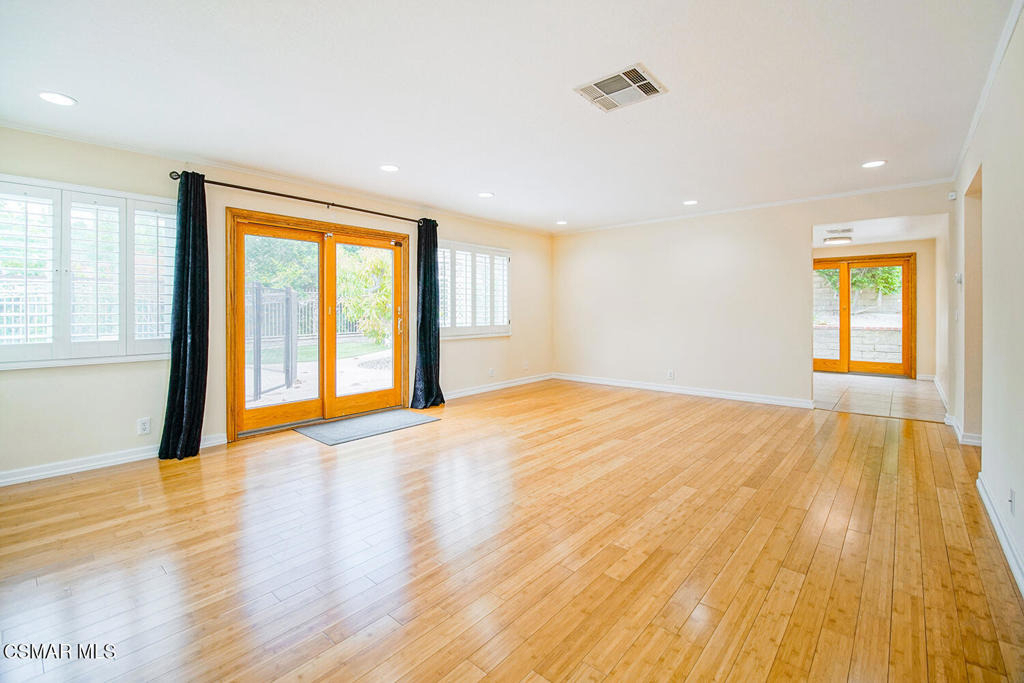 2111 Peak Place - Photo 5