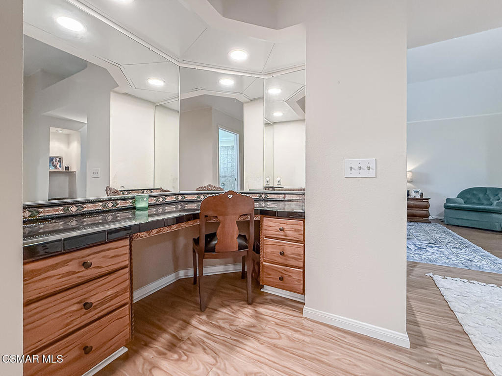 2111 Peak Place - Photo 25