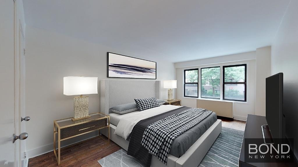 East 63rd Street - Photo 1