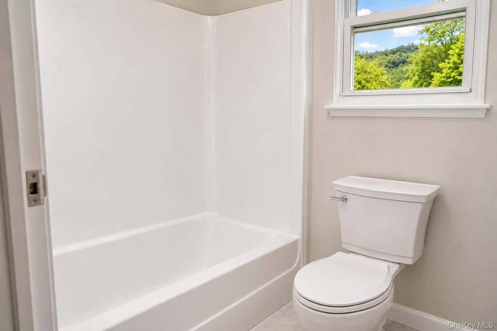 201 Ludingtonville Road - Photo 3