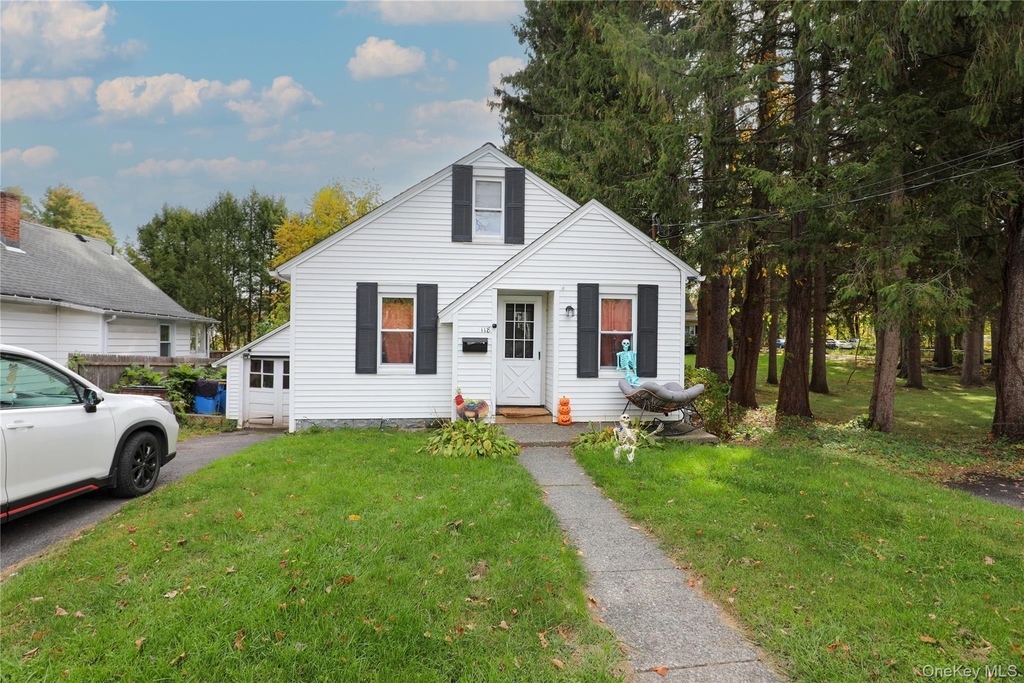 118 Fairview Avenue - Photo 1