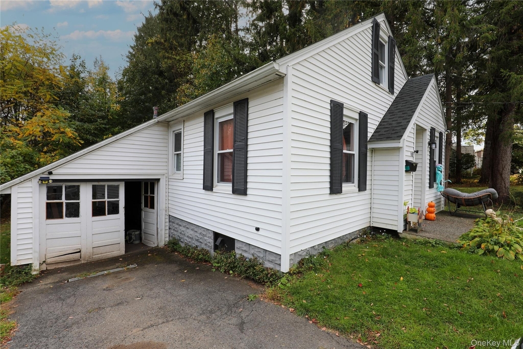 118 Fairview Avenue - Photo 2