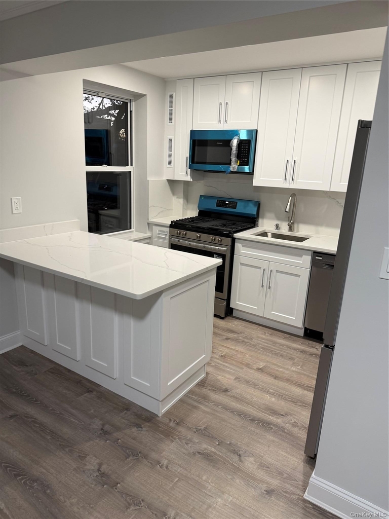 141-39 79th Ave - Photo 5
