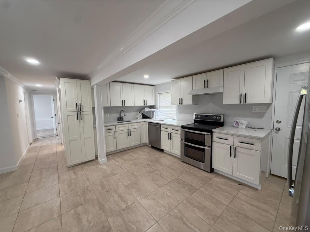 66 Port Avenue - Photo 3