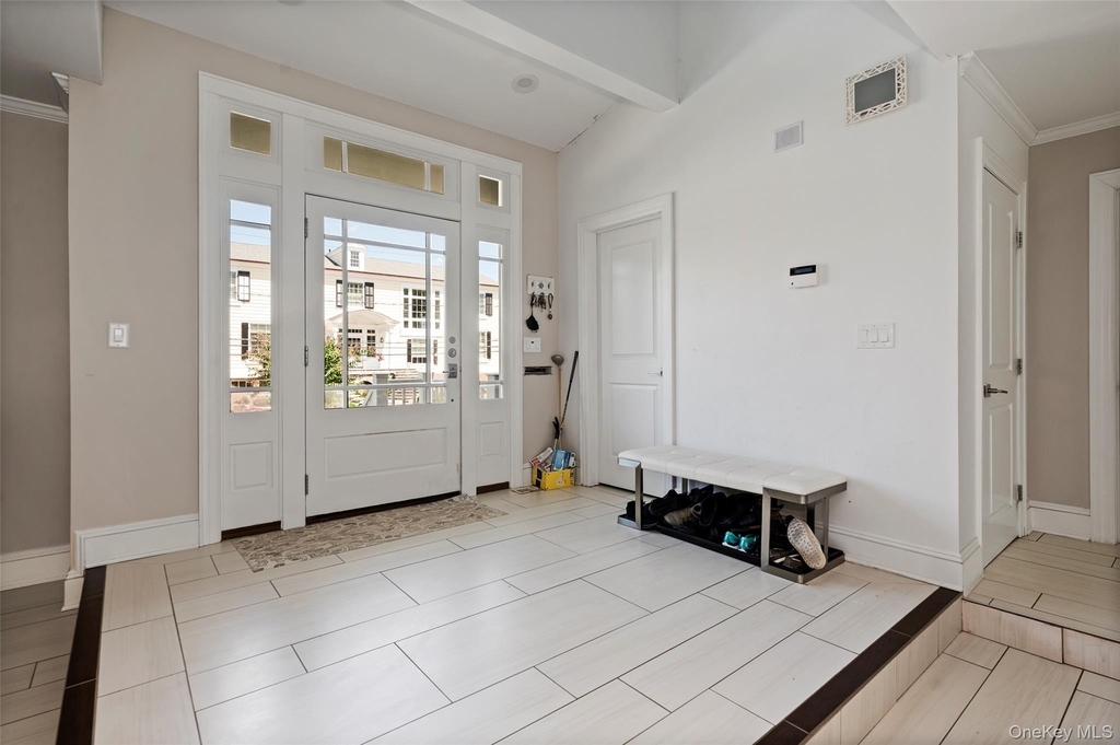 1471 Bay Boulevard - Photo 1