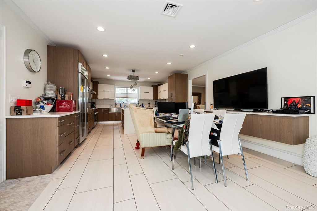 1471 Bay Boulevard - Photo 6