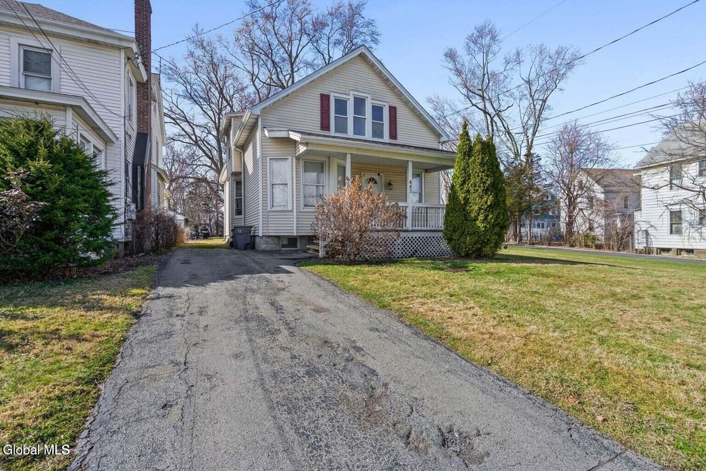 447 Ontario Street - Photo 10