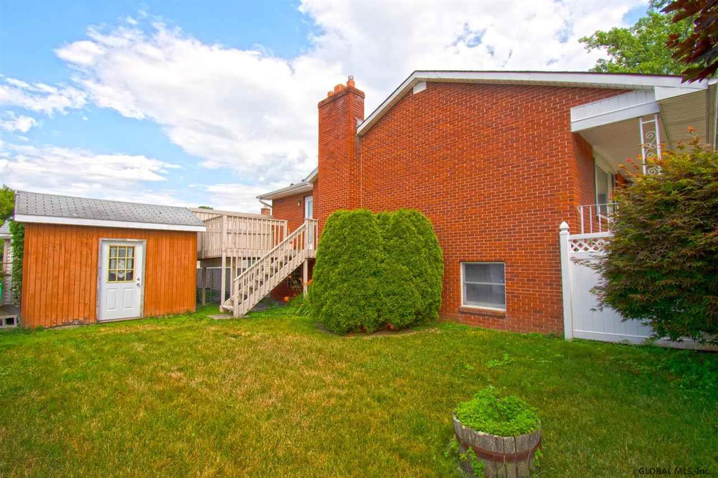 37 Carroll Avenue - Photo 35