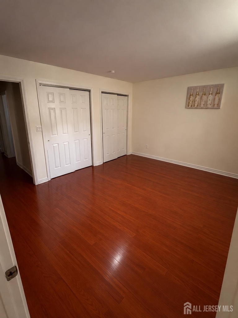10 Comstock Road - Photo 6