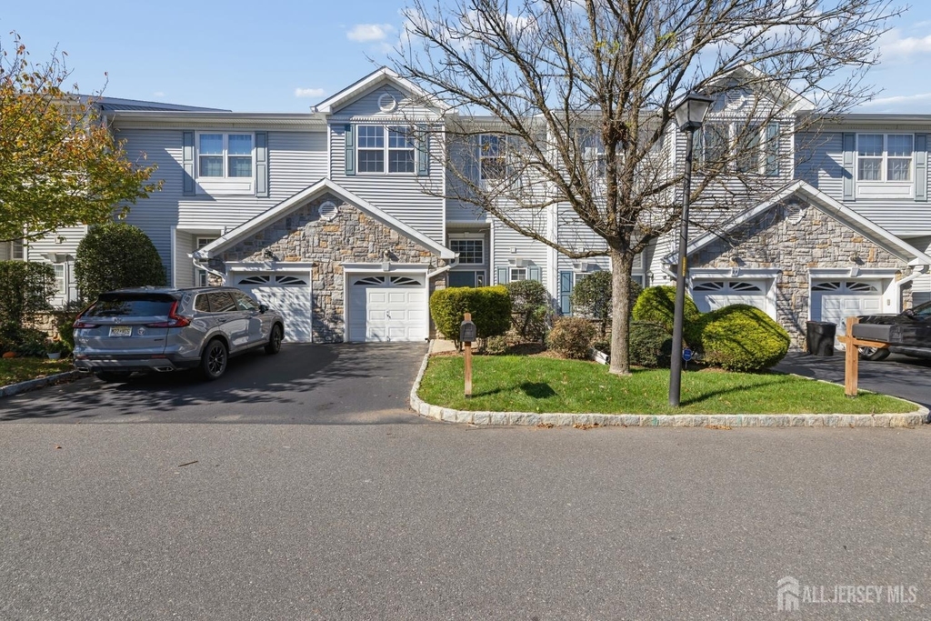 29 Harbor Bay Circle - Photo 0