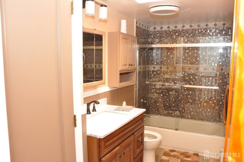 9 Florence Street - Photo 20