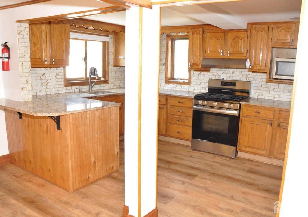 9 Florence Street - Photo 8