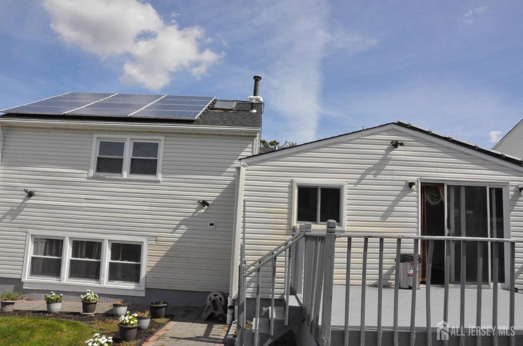 9 Florence Street - Photo 16