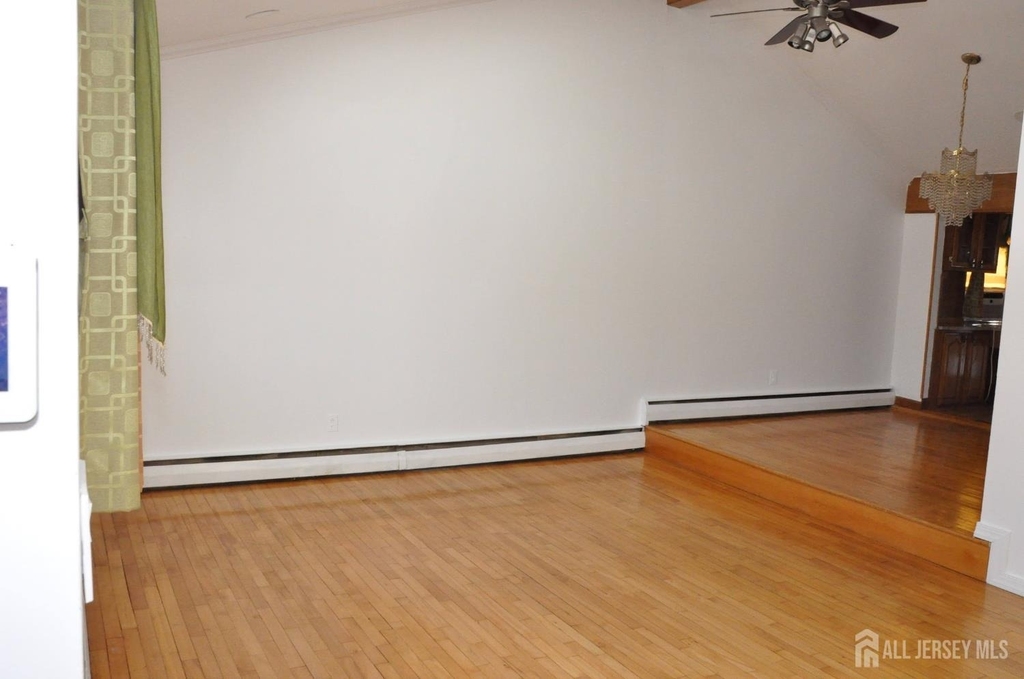 9 Florence Street - Photo 10