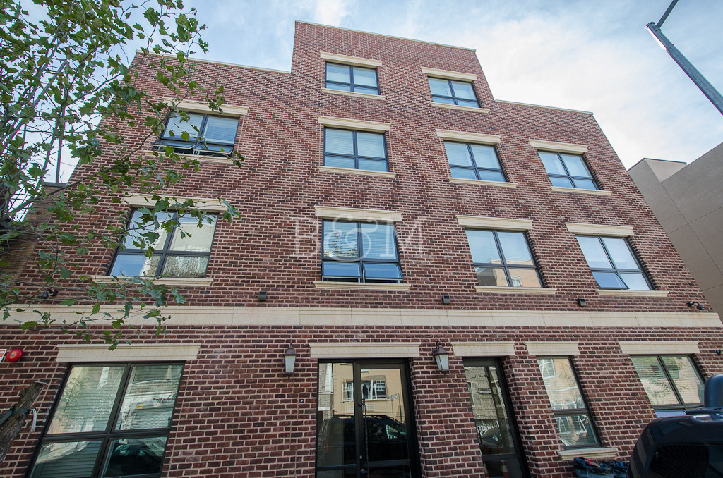 36 Conselyea Street - Photo 10