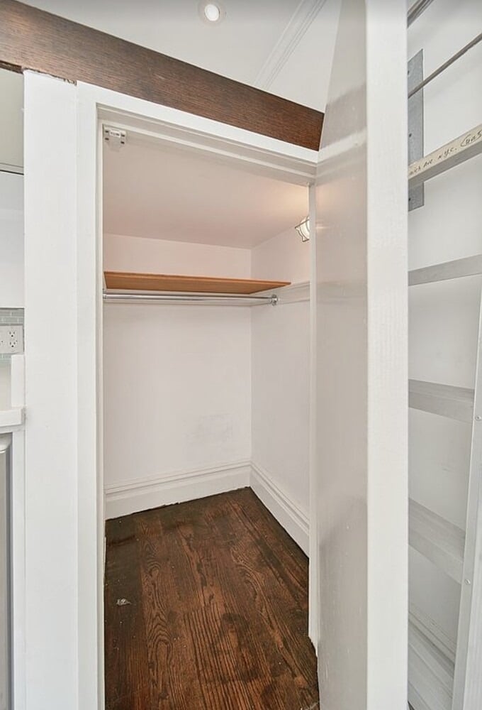 102 Greenwich Avenue - Photo 3
