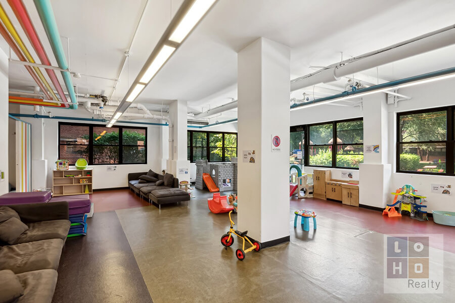 415 Grand Street - Photo 25
