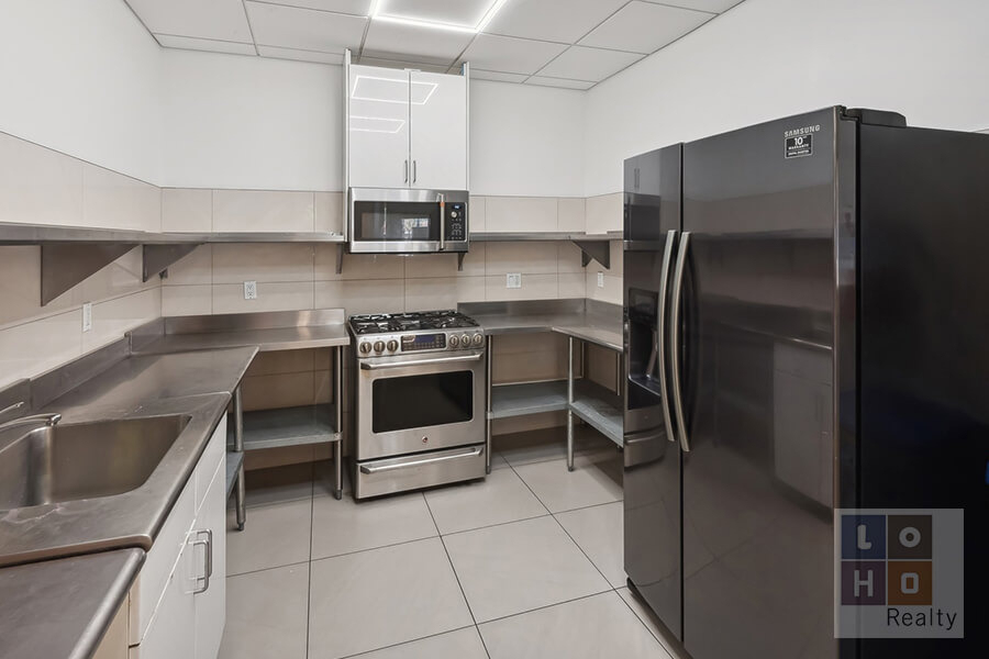 415 Grand Street - Photo 27