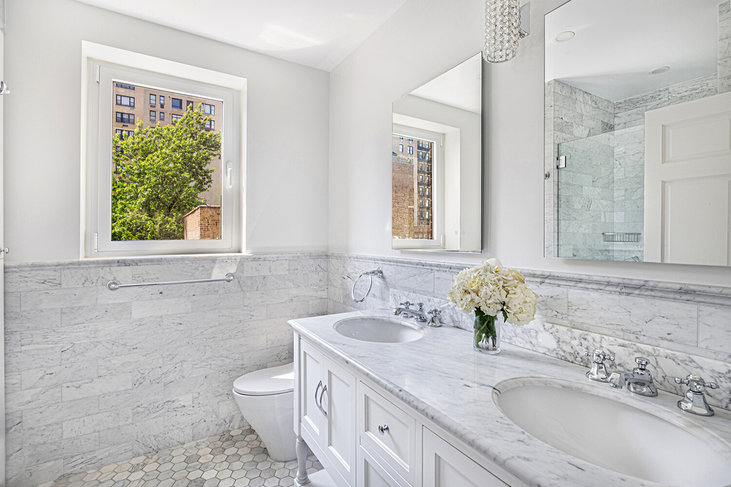 134 E 93rd Street - Photo 4