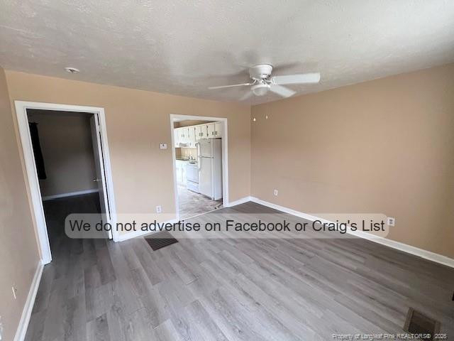 6434 Applecross Avenue - Photo 1