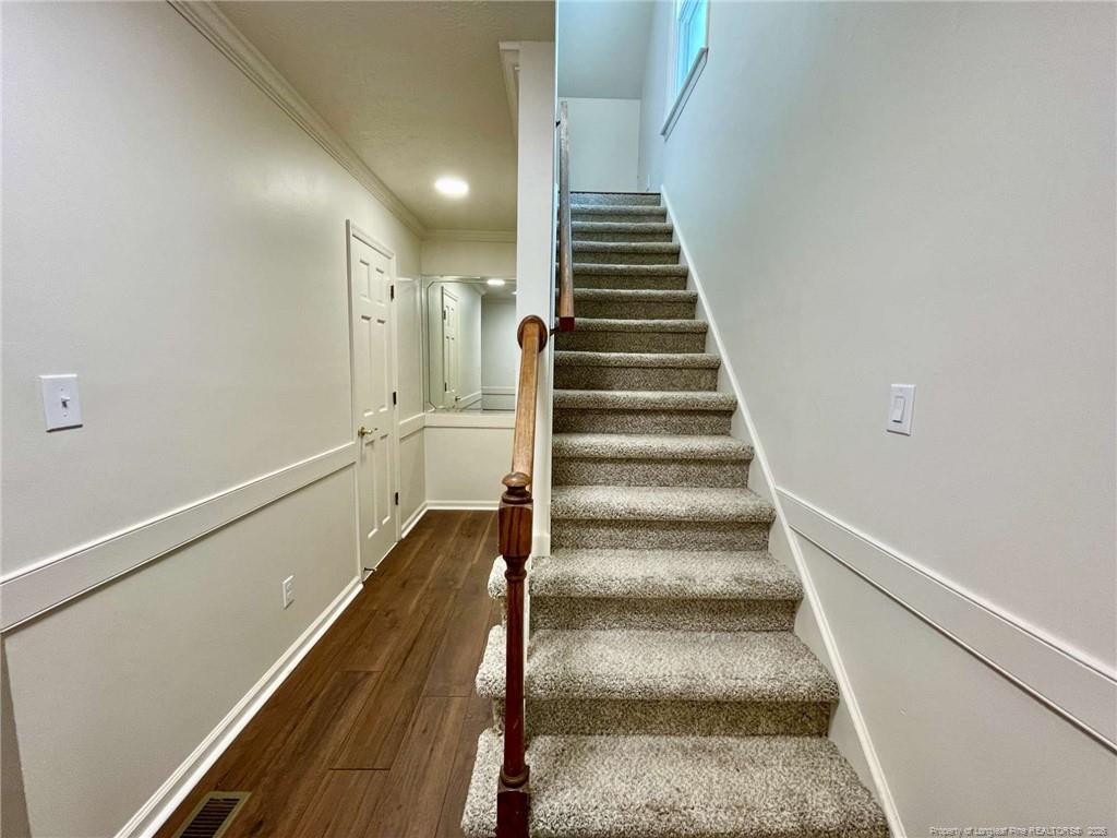 5704 Kindley Drive - Photo 2