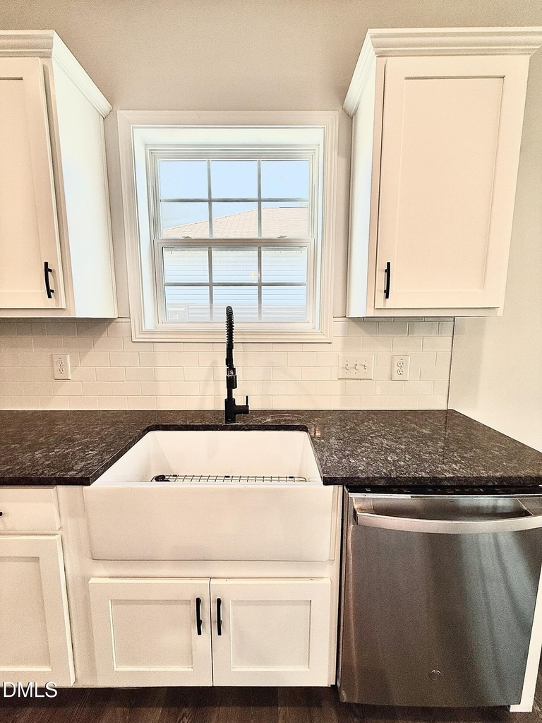 325 Whetstone Drive - Photo 9