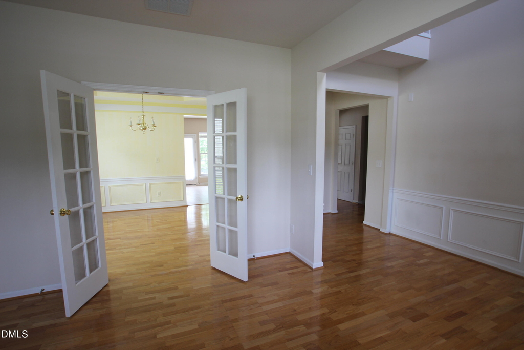 503 Crescendo Drive - Photo 4