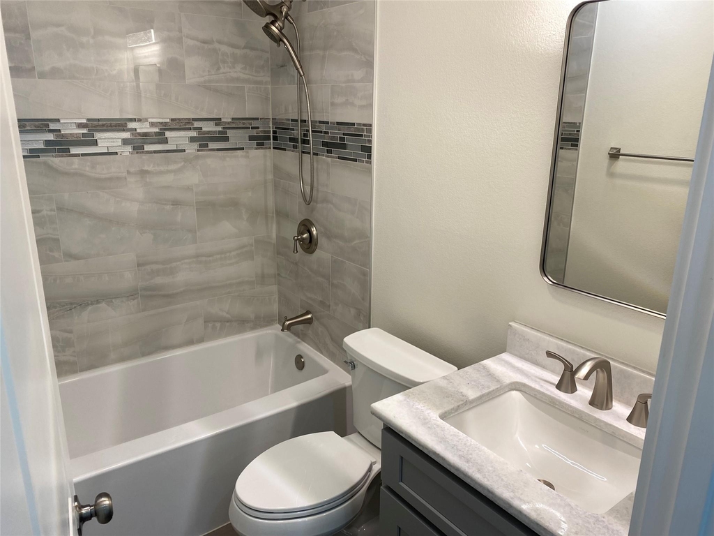 1909 Frazier Ave - Photo 6