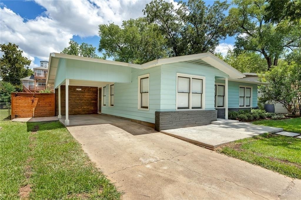 1010 Arcadia Ave - Photo 3