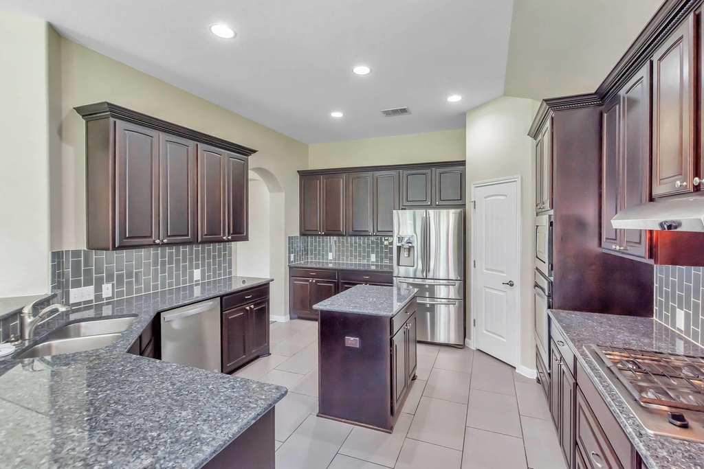101 Dasher Dr - Photo 7