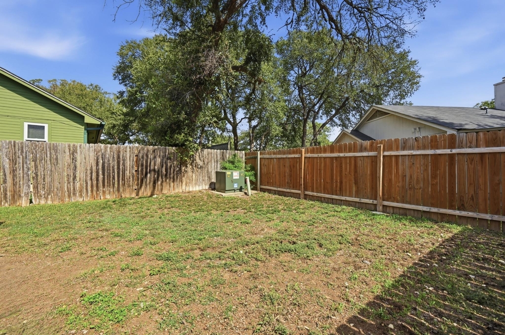 2608 Garrettson Dr - Photo 19