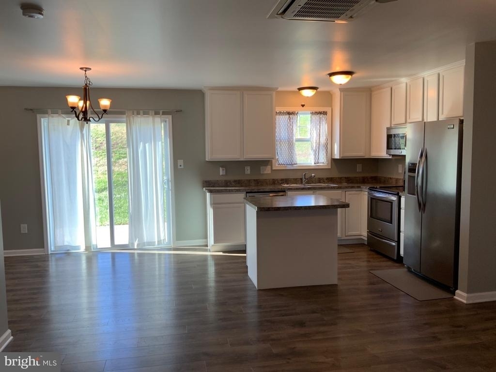 40 Betts Way - Photo 3