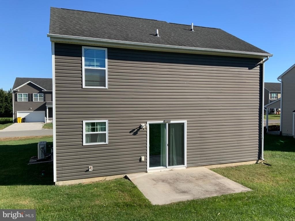 40 Betts Way - Photo 1