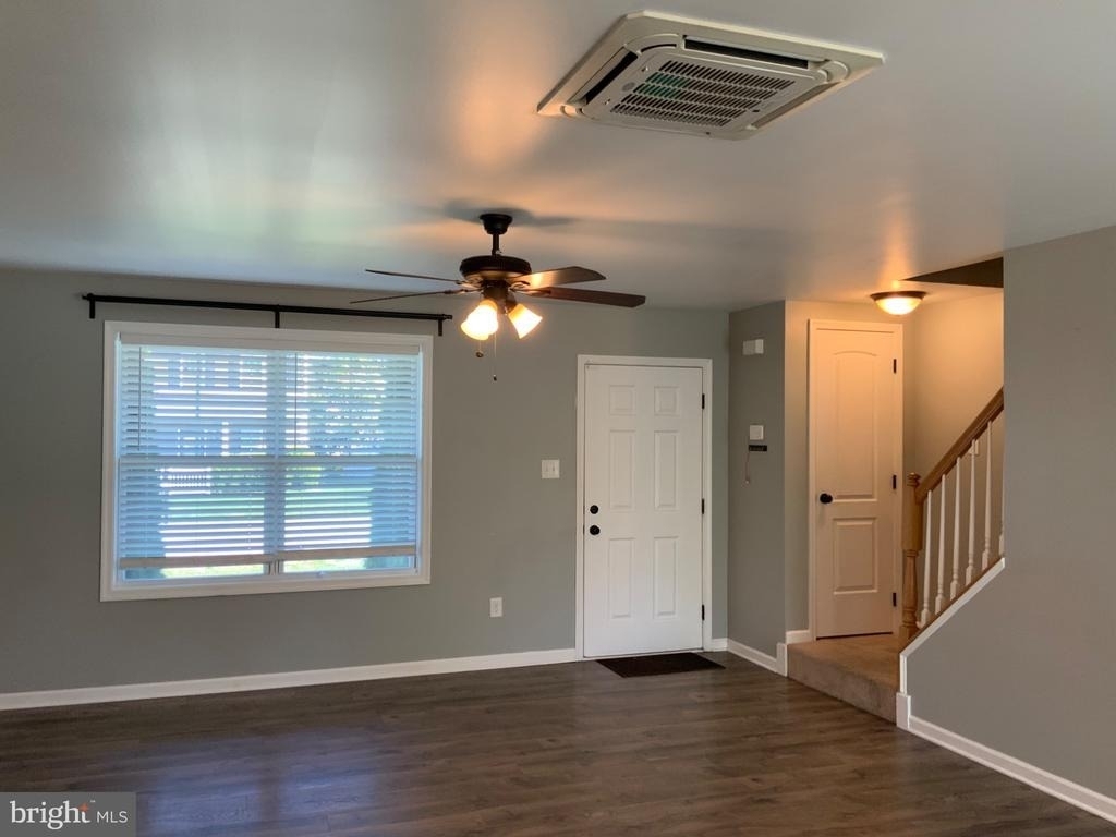 40 Betts Way - Photo 6