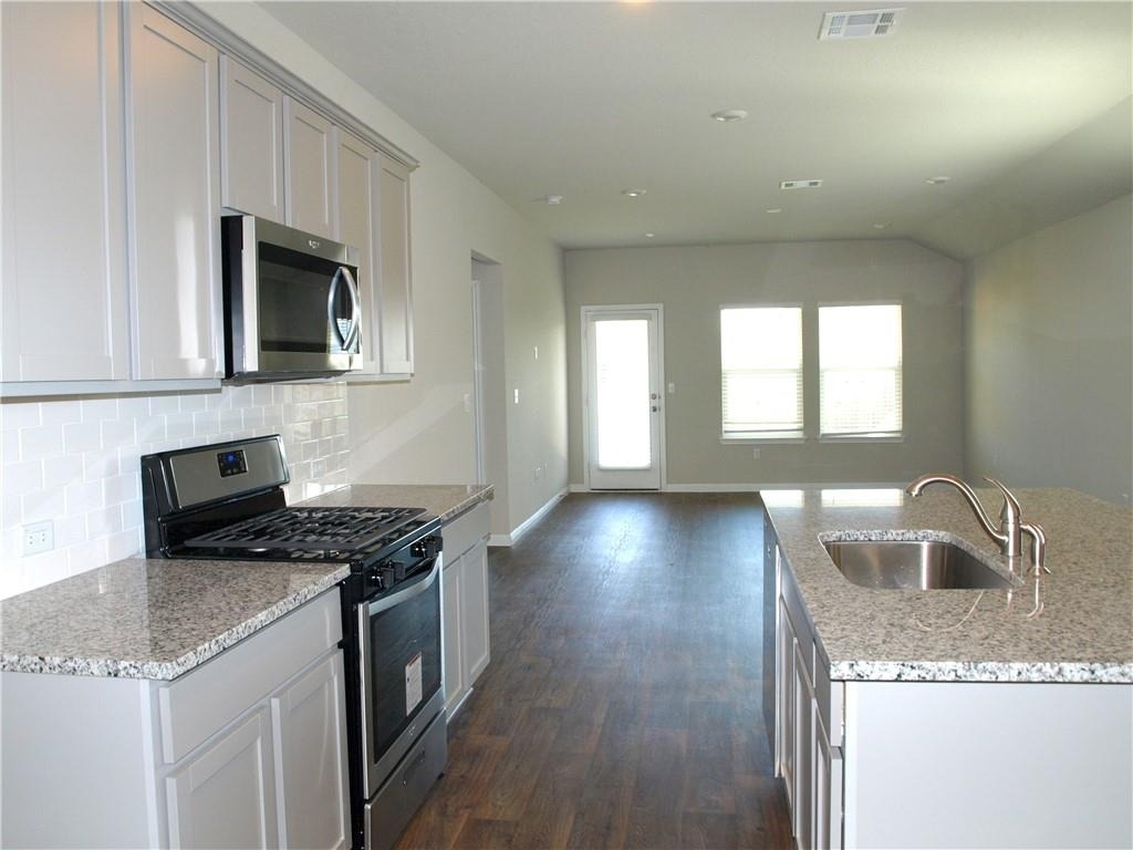 301 Hamilton Pool Ln - Photo 4