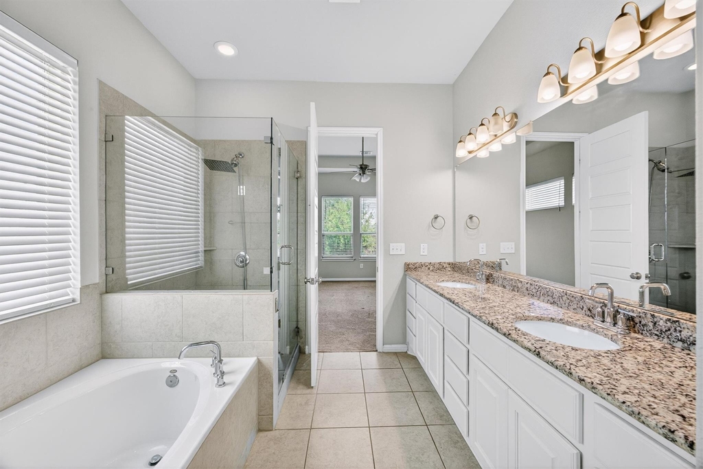 810 Clearwell St - Photo 23