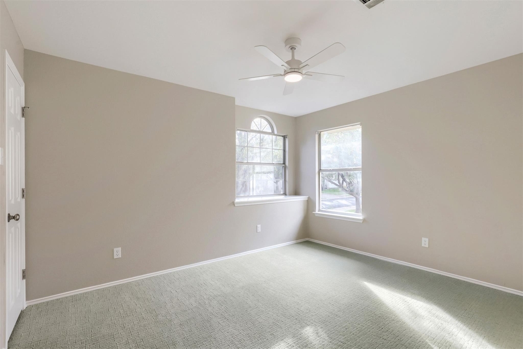 4424 Destinys Gate - Photo 8
