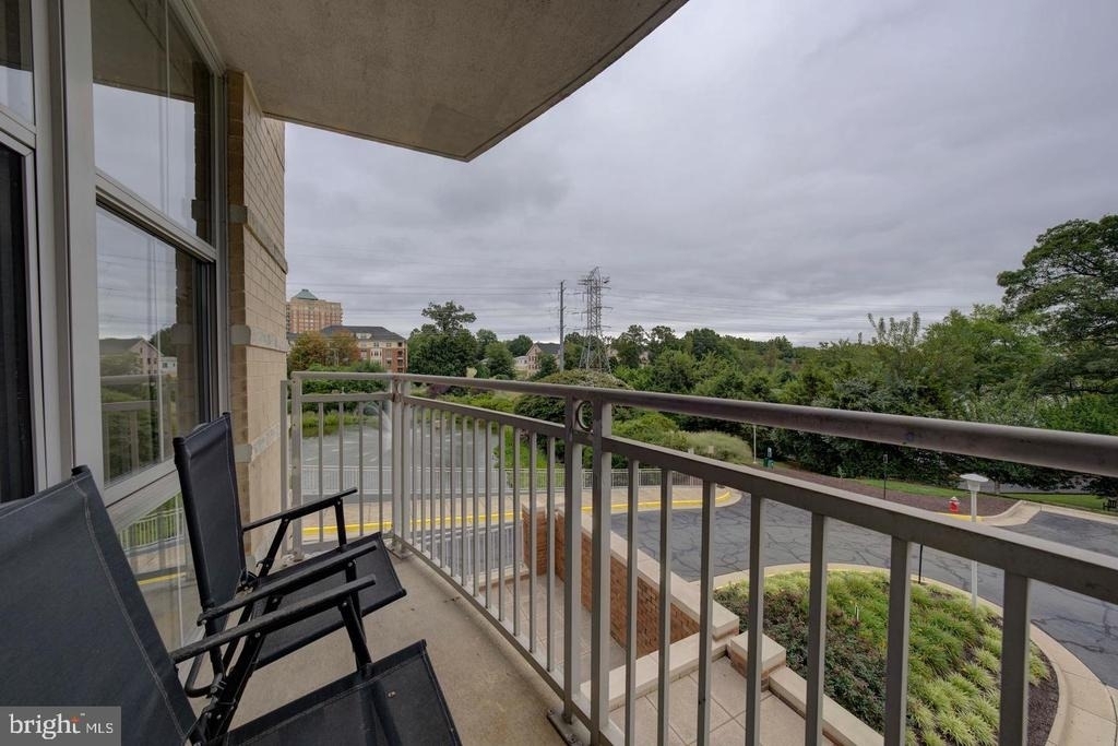 11800 Sunset Hills Road - Photo 39