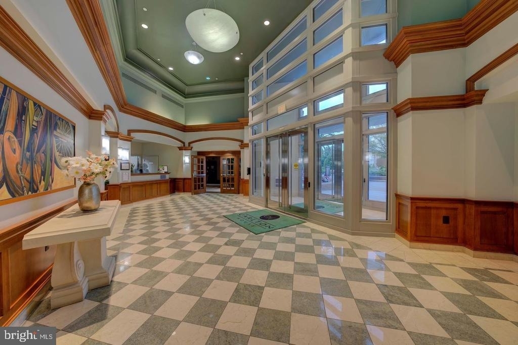 11800 Sunset Hills Road - Photo 2
