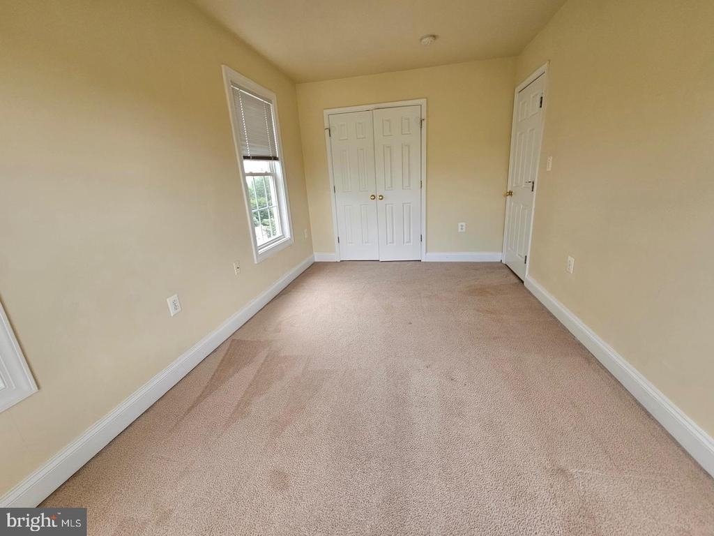 887 Persimmon Place - Photo 16