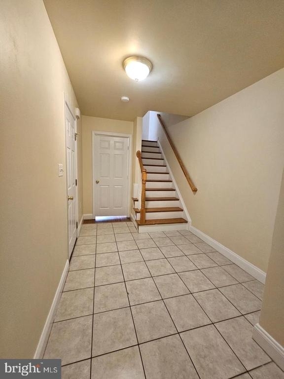 887 Persimmon Place - Photo 1