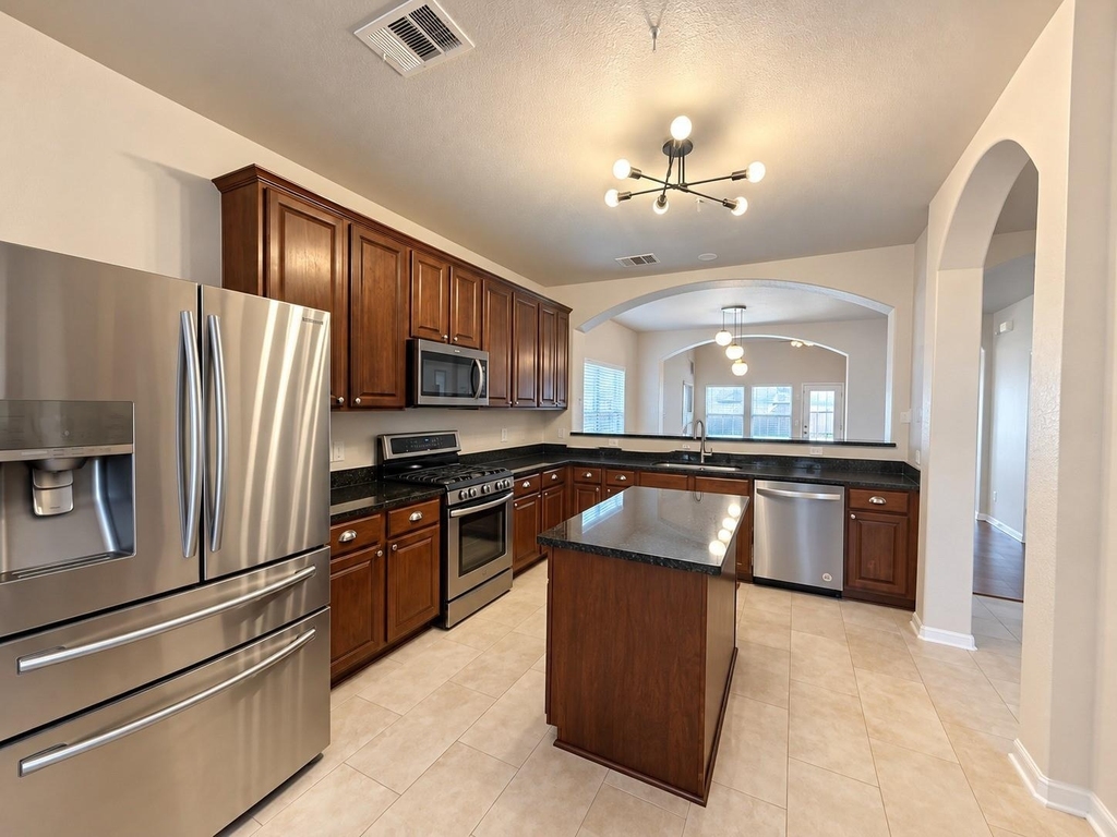 4517 Hees Ct - Photo 7