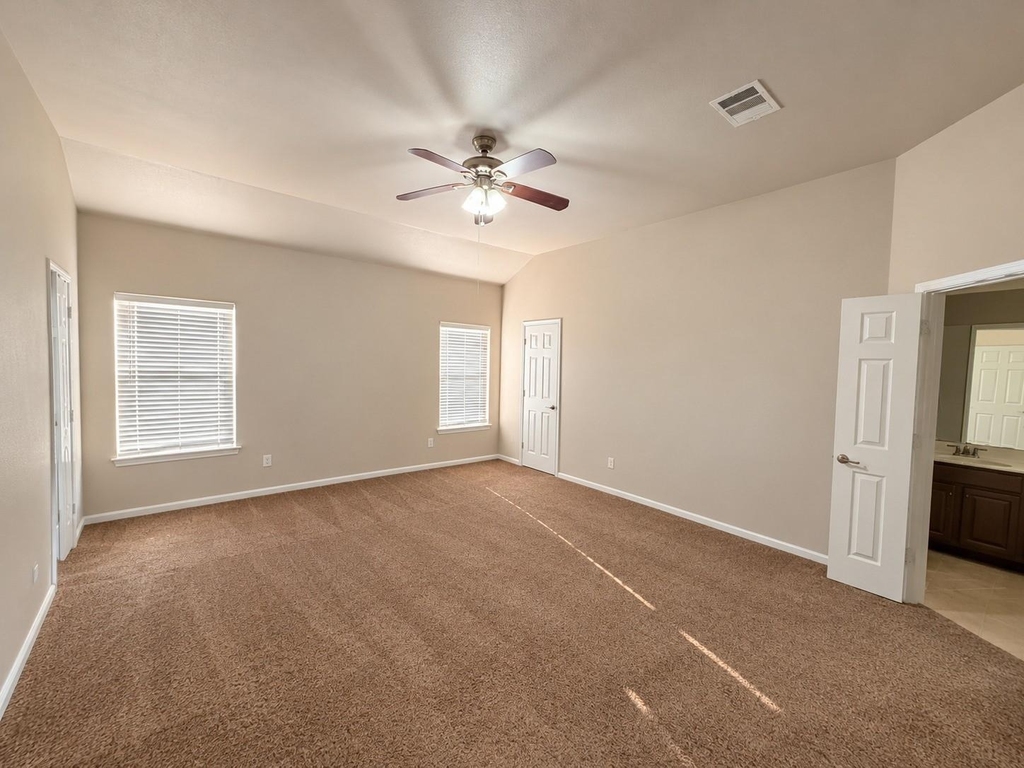 4517 Hees Ct - Photo 32