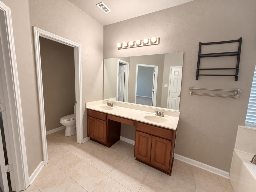 4517 Hees Ct - Photo 30