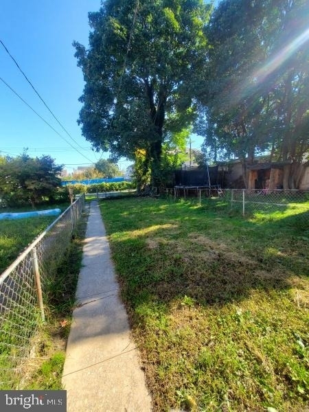 233 Pattison Street - Photo 7