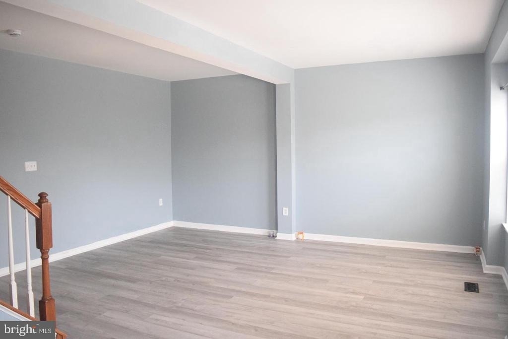 326 Larose Drive - Photo 8