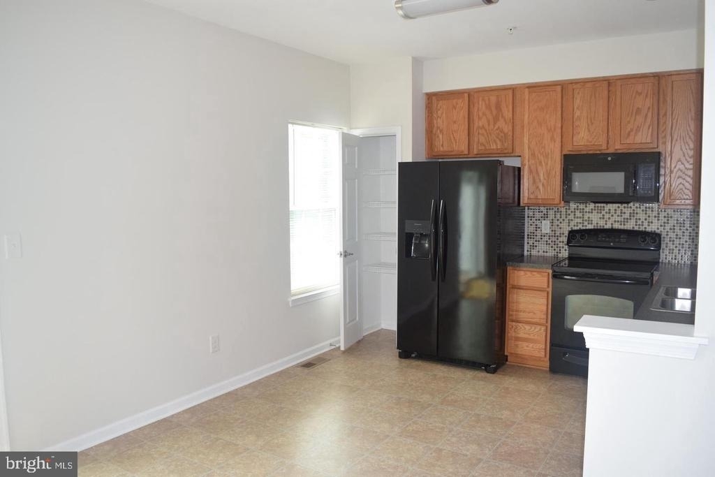 226 Bardel Drive - Photo 10